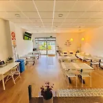 אכסניה Albergue Melide *