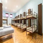אכסניה Albergue Melide מלידה