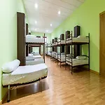 אכסניה Albergue Melide מלידה