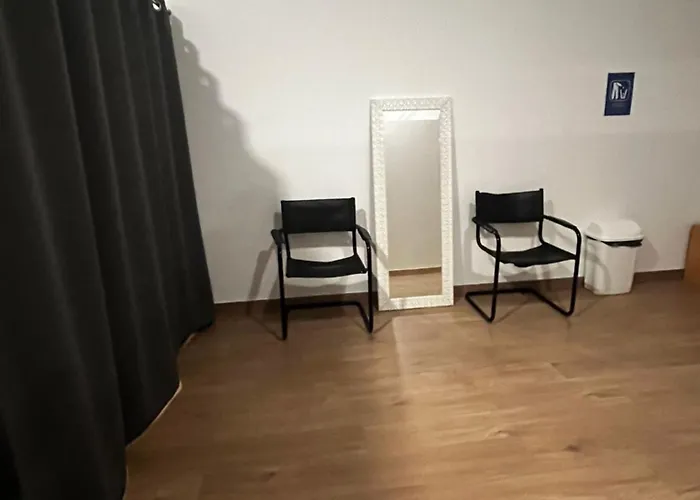 Hostel Albergue Melide *